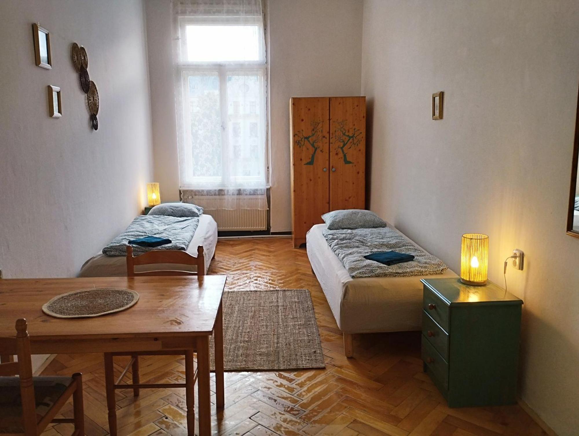 Hostel Moravia Острава Экстерьер фото