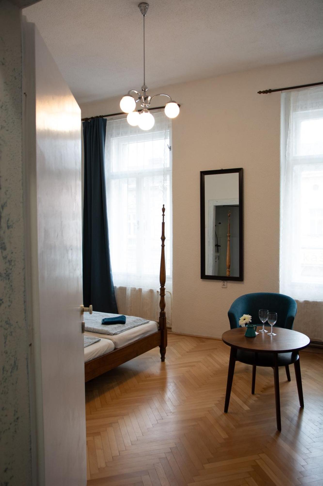 Hostel Moravia Острава Экстерьер фото